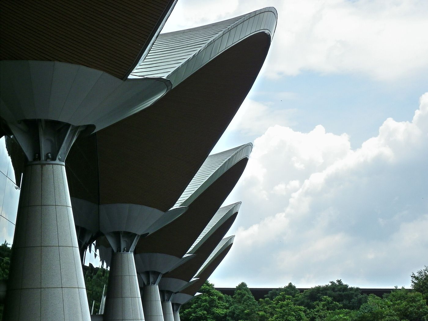 KLIA 航站楼外观